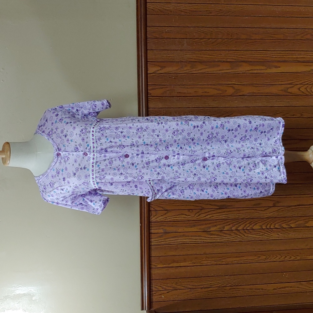 Nine's Vintage Pajama Robe M
